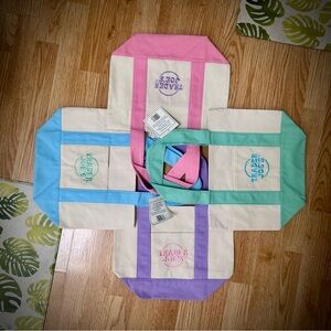 Trader Joe's Pastel Reusable Tote Bag Set